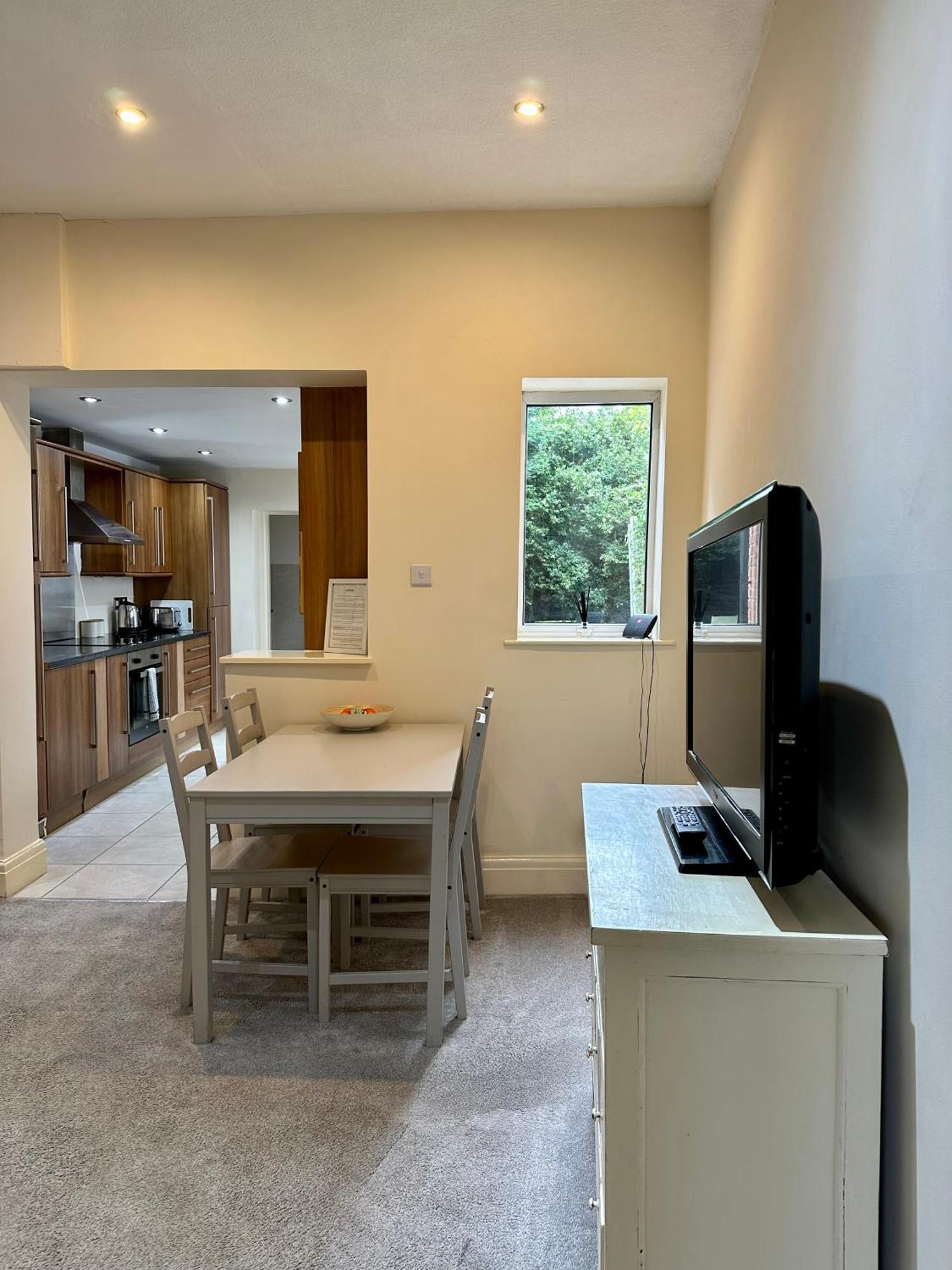 Tithebarn Townhouse Villa Poulton-le-Fylde Ngoại thất bức ảnh